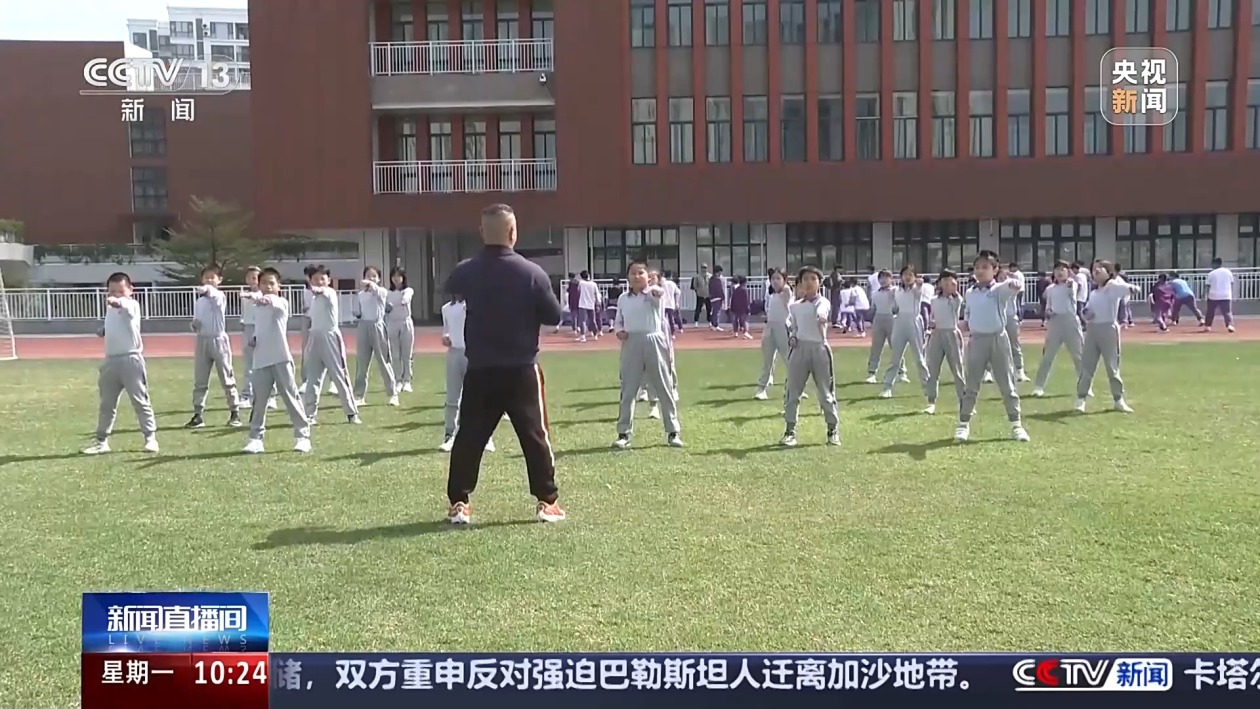 万英镑